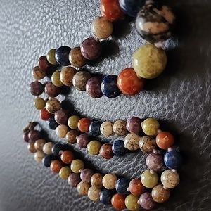 VTG stone necklace